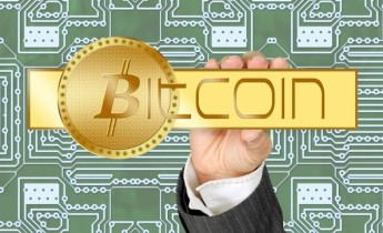 bitcoin-495996_1920-594x420